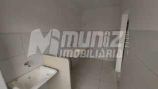 ALUGA-SE APTO NO COND. BELO JARDIM