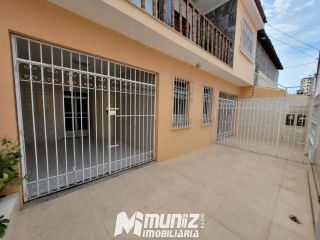 Alugue Já! Casa Ampla Disponível Para Aluguel No Bairro Pereira Lobo