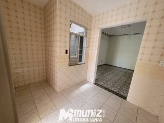 Alugue Já! Casa Ampla Disponível Para Aluguel No Bairro Pereira Lobo
