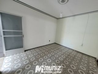 Alugue Já! Casa Ampla Disponível Para Aluguel No Bairro Pereira Lobo