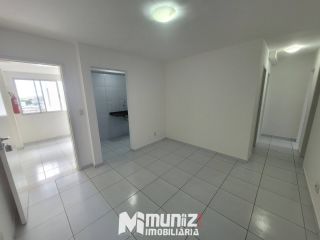 Apt à Venda  desocupado no Cond.  Mar de Aruana 2, no cond. tem elevador