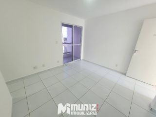 Apt à Venda  desocupado no Cond.  Mar de Aruana 2, no cond. tem elevador
