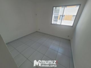 Apt à Venda  desocupado no Cond.  Mar de Aruana 2, no cond. tem elevador