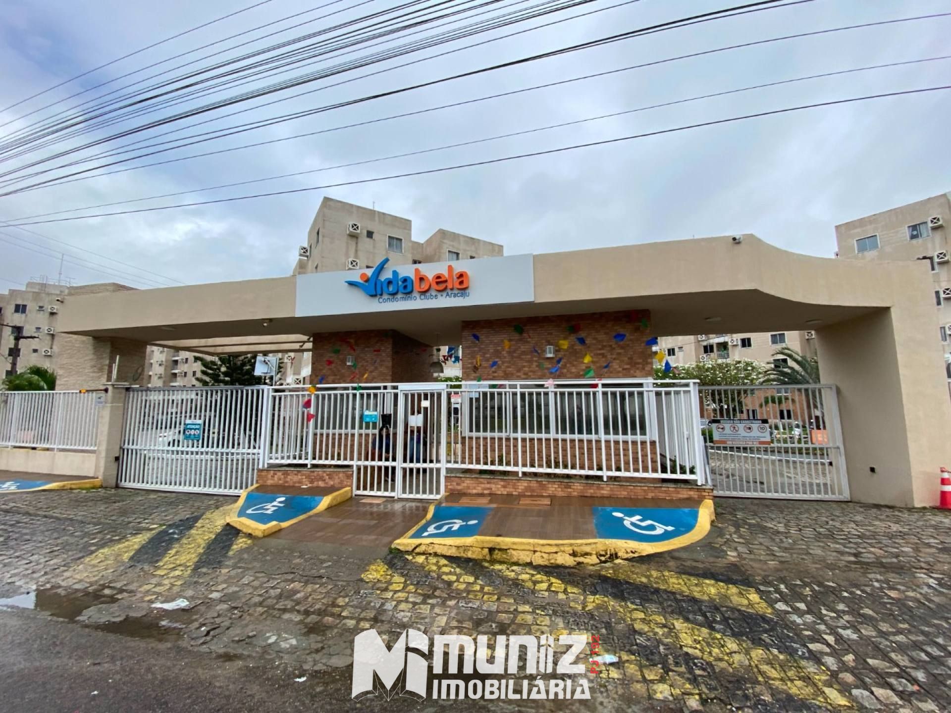 ALUGA-SE APTO NO COND. VIDA BELA ARACAJU