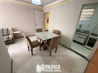 ALUGA-SE APTO MOBILIADO NO COND. VILA VELHA