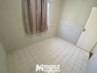 ALUGA-SE APTO MOBILIADO NO COND. VILA VELHA