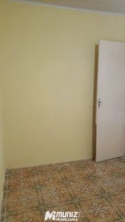 VENDE-SE CASA NA RUA PARAIBA - BAIRRO AMERICA