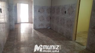 VENDE-SE CASA NA RUA PARAIBA - BAIRRO AMERICA