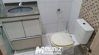 VENDE-SE CASA NA RUA PARAIBA - BAIRRO AMERICA