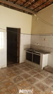 VENDE-SE CASA NA RUA PARAIBA - BAIRRO AMERICA