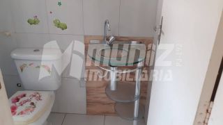 vende-se otima casa no Orlando Dantas