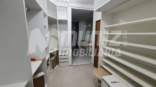 VENDE-SE CASA NA RUA MANOEL ESPÍRITO SANTO