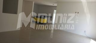 vende-se casa otima para comércio de esquina na Av Beira Mar
