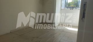 vende-se casa otima para comércio de esquina na Av Beira Mar