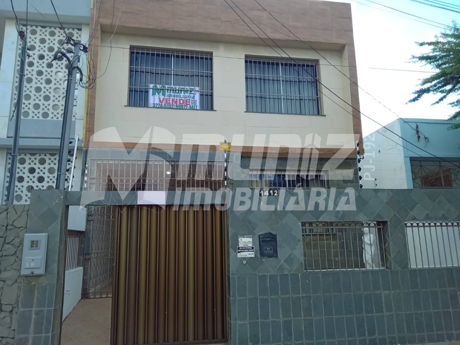 vende-se otima casa c/2 pavimentos Av Gonçalo Prado Rollemberg