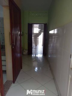 Vende-se otima casa c/2 pavimentos Av Gonçalo Prado Rollemberg