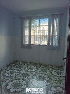 Vende-se otima casa c/2 pavimentos Av Gonçalo Prado Rollemberg