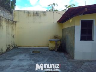 Vende-se otima casa c/2 pavimentos Av Gonçalo Prado Rollemberg