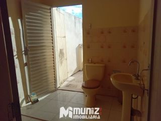 Vende-se otima casa c/2 pavimentos Av Gonçalo Prado Rollemberg