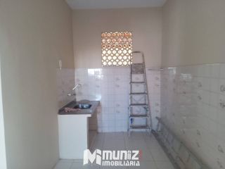 Vende-se otima casa c/2 pavimentos Av Gonçalo Prado Rollemberg