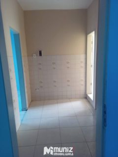 Vende-se otima casa c/2 pavimentos Av Gonçalo Prado Rollemberg