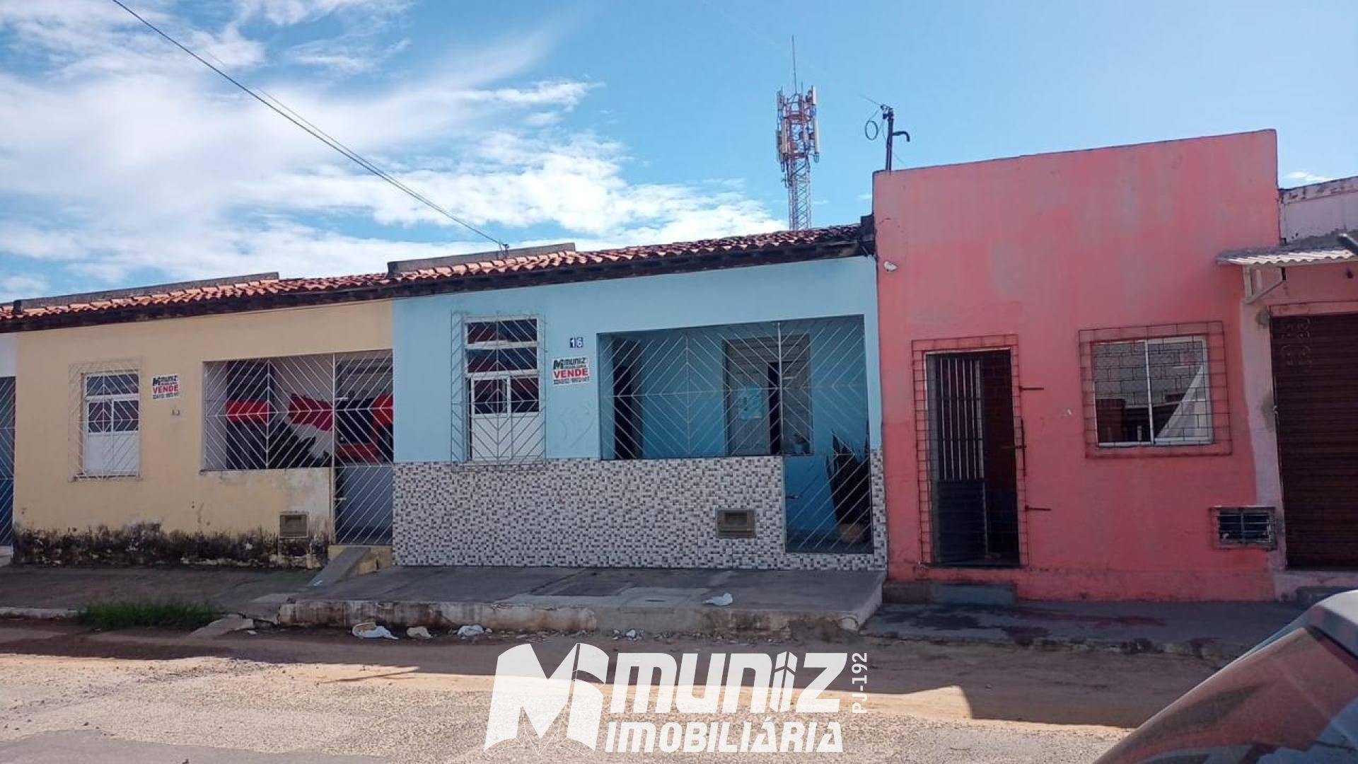 Venda de 3 Casas no Bugio – Imóveis Já Alugados