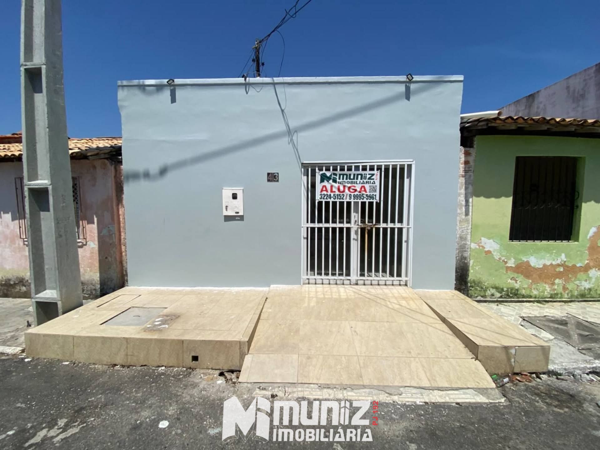 ALUGA-SE PONTO COMERCIAL NA BARRA DOS COQUEIROS