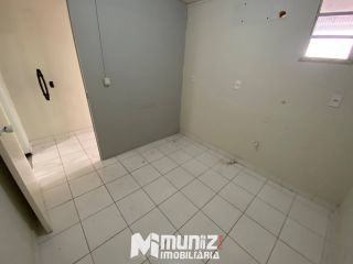 ALUGA-SE PONTO COMERCIAL NA BARRA DOS COQUEIROS