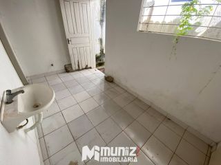 ALUGA-SE PONTO COMERCIAL NA BARRA DOS COQUEIROS