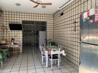 VENDE-SE POUSADA RESIDENCIAL NA RUA ACRE