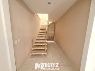 Casa Ampla Na Parte Superior Disponível Para Aluguel No Bairro Cidade Nova