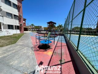 ALUGA-SE APT NO COND. BARRA CLUB RESIDENCE II