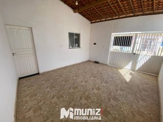 Casa Para Alugar com 3 quartos no bairro Rosa Elze em São Cristóvão