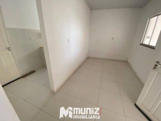 Casa Para Alugar com 3 quartos no bairro Rosa Elze em São Cristóvão