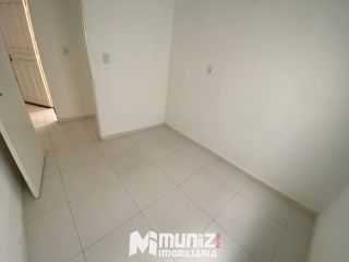 Casa Para Alugar com 3 quartos no bairro Rosa Elze em São Cristóvão