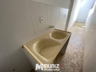 Casa Para Alugar com 3 quartos no bairro Rosa Elze em São Cristóvão