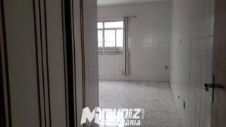 Casa à Venda com 2 Pavimentos — Versátil para Residência ou Negócio