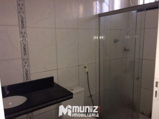 CASA PARA ALUGAR COM 3 QUARTOS NA ARUANA!