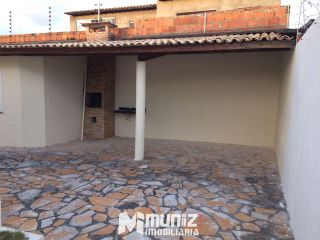 CASA PARA ALUGAR COM 3 QUARTOS NA ARUANA!