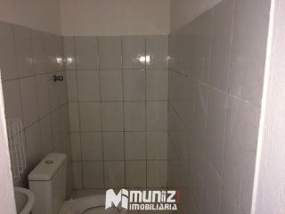 CASA PARA ALUGAR COM 3 QUARTOS NA ARUANA!
