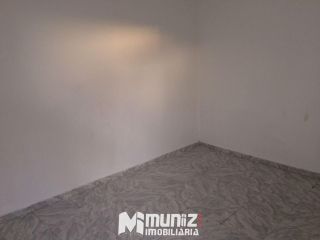 CASA PARA ALUGAR COM 3 QUARTOS NA ARUANA!