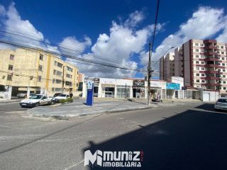 Sala Comercial na Avenida Nestor Sampaio para Alugar