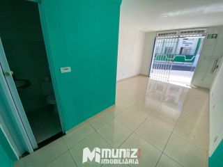 Sala Comercial na Avenida Nestor Sampaio para Alugar