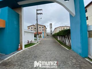 ALUGA-SE APTO MOBILIADO NO CONDOMÍNIO SALINAS DA BARRA