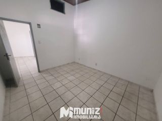 Apartamento Para Alugar com 1 Quarto no bairro Luzia