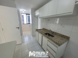 Apartamento Amplo Disponível Para Aluguel No Condomínio Varandas do Atlântico