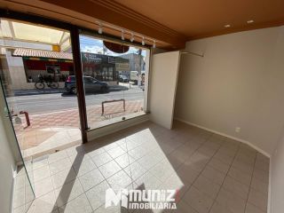 Aluga-se Sala Comercial no Bairro Luzia!