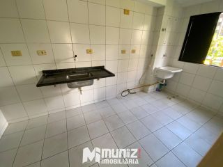 ALUGA-SE APARTAMENTO NO CONDOMÍNIO BELAS ARTES - FAROLANDIA