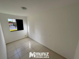 ALUGA-SE APARTAMENTO NO CONDOMÍNIO BELAS ARTES - FAROLANDIA