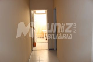 ALUGA-SE APTO A PARTE TÉRRA DA AV. MAMEDE PAES MENDONÇA